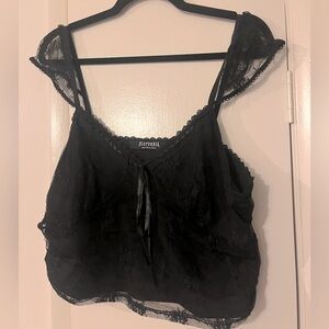 Disturbia crop lace top